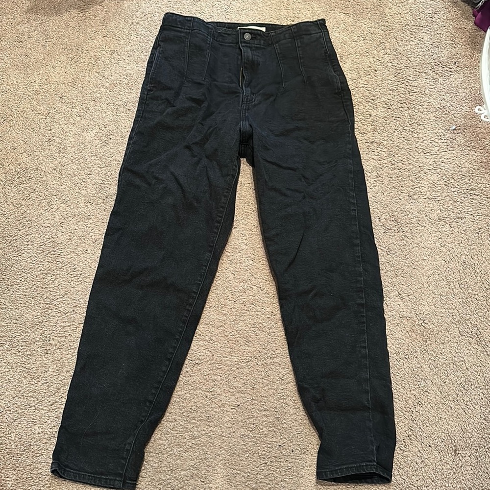 Levi’s high waist taper jeans